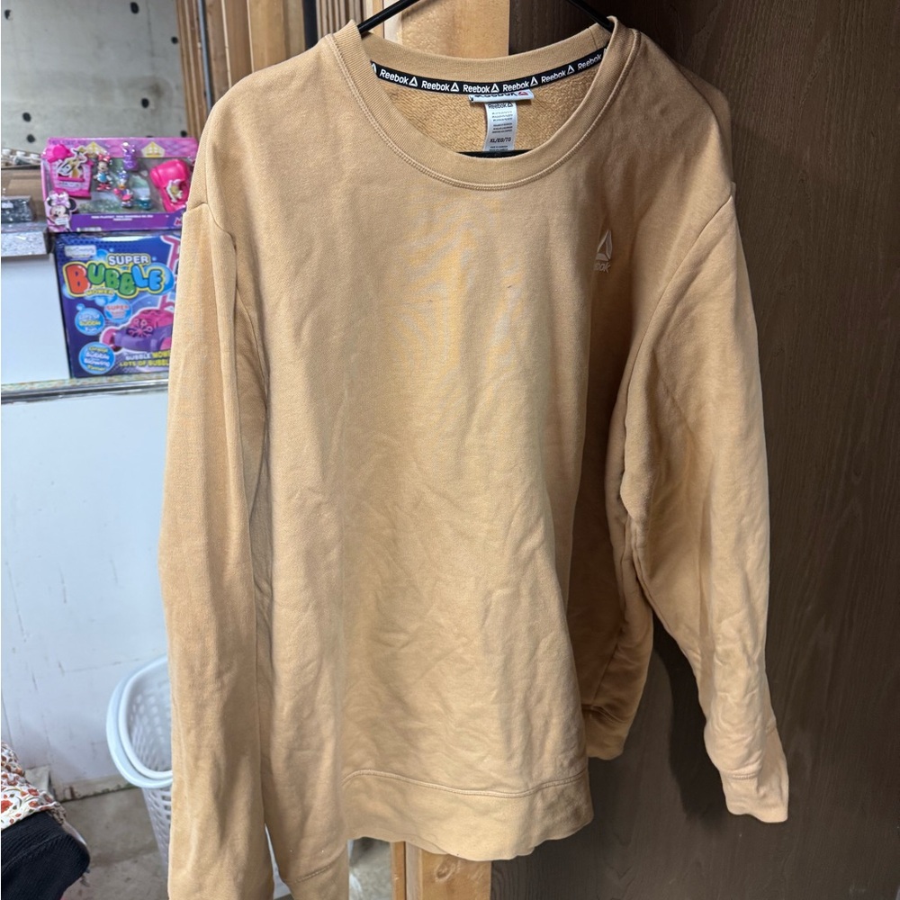 Reebok Beige Crewneck Sweatshirt